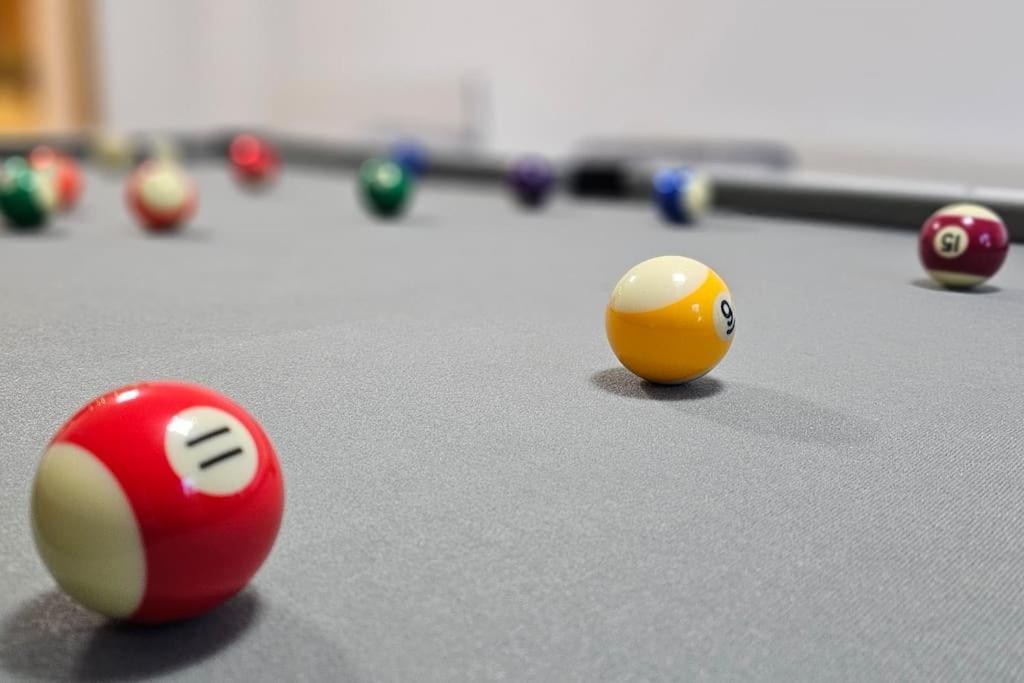 The Hive 4 Bed House Pool Table Air-Con Villa Maidstone Ngoại thất bức ảnh